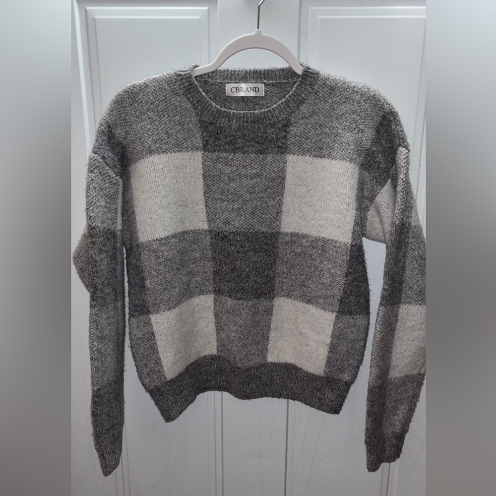 CBRAND Women's Classic Gray Plaid Crew Neck Sweater BEAUTIFUL~Sz.small~NWOT